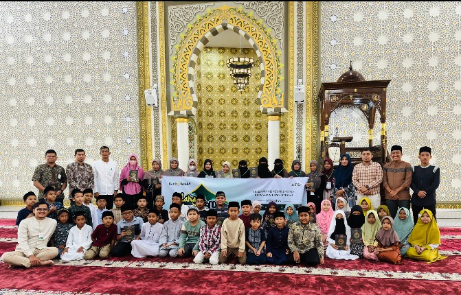Bank Aceh membantu penyakuran wakaf Al Qur’an dalam momentum bulan suci Ramadhan. (Foto/Ist)