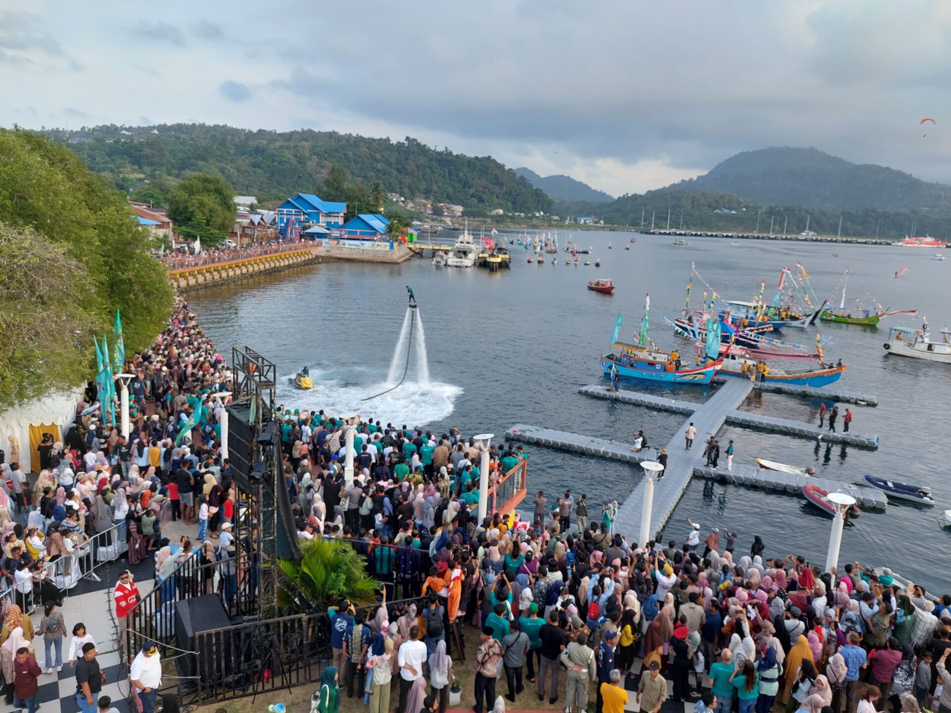 Atraksi seni dan budaya lokal di Sabang yang kerap ditampilkan untuk menyambut wisatawan maupun tamu, memperkuat citra Sabang sebagai destinasi unggulan. (Foto/CND)